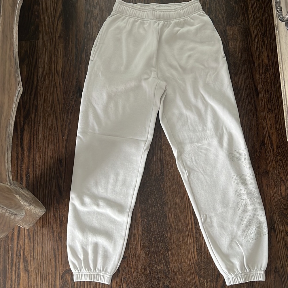 VS Pink bling joggers in icy blue xs new with out tags - Picture 3 of 7